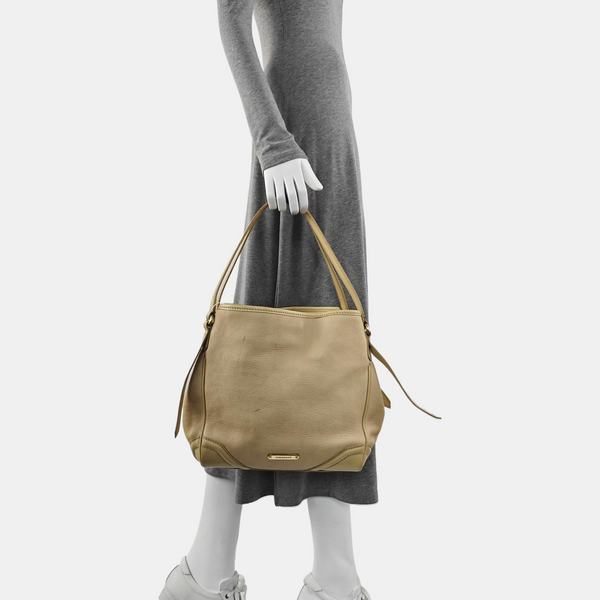 Authenticated pre-owned  Canterbury Medium Calfskin Beige - Tote Bag at Looply