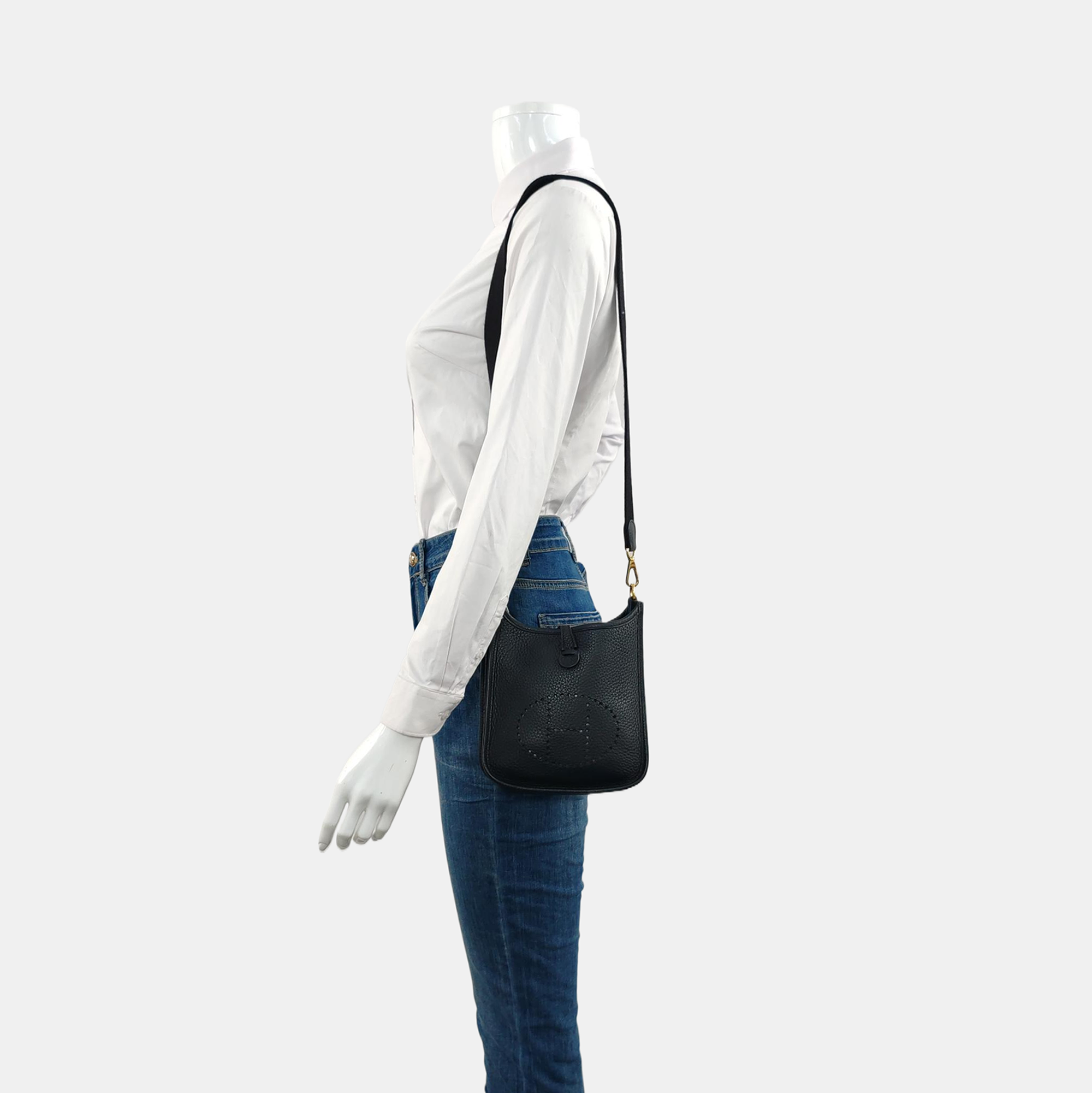 Authenticated pre-owned  Evelyne TPM Clemence Black - Shoulder Bag at Looply