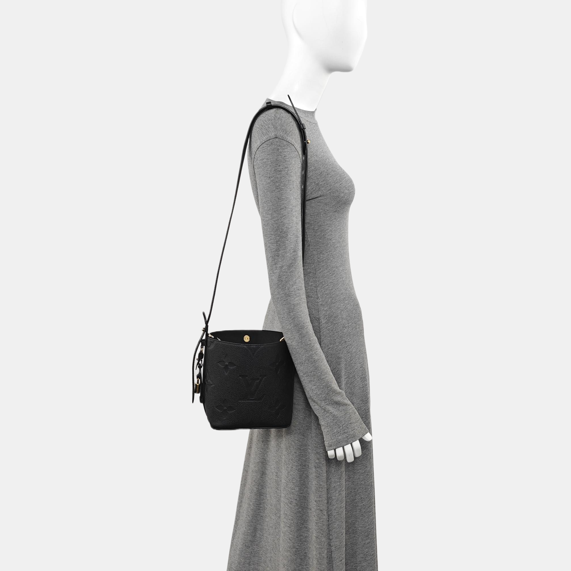 ALL IN Calfskin Black