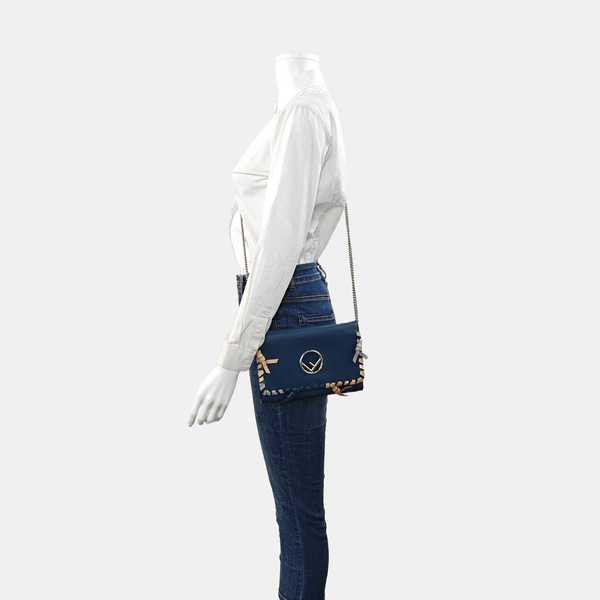 Authenticated pre-owned  Kan I F Calfskin Blue - Shoulder Bag at Looply