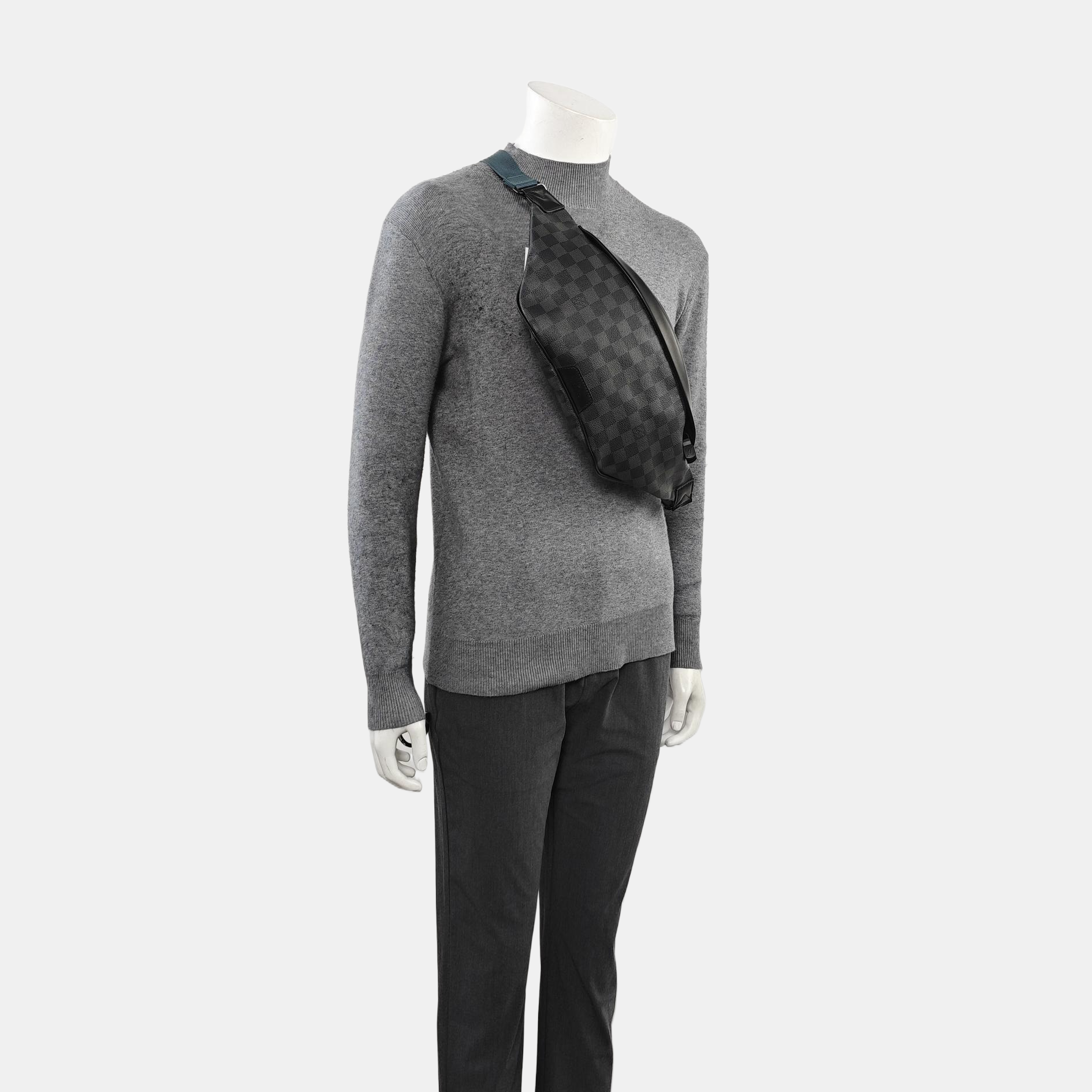 DISCOVERY Damier Graphite Coated Canvas Gray