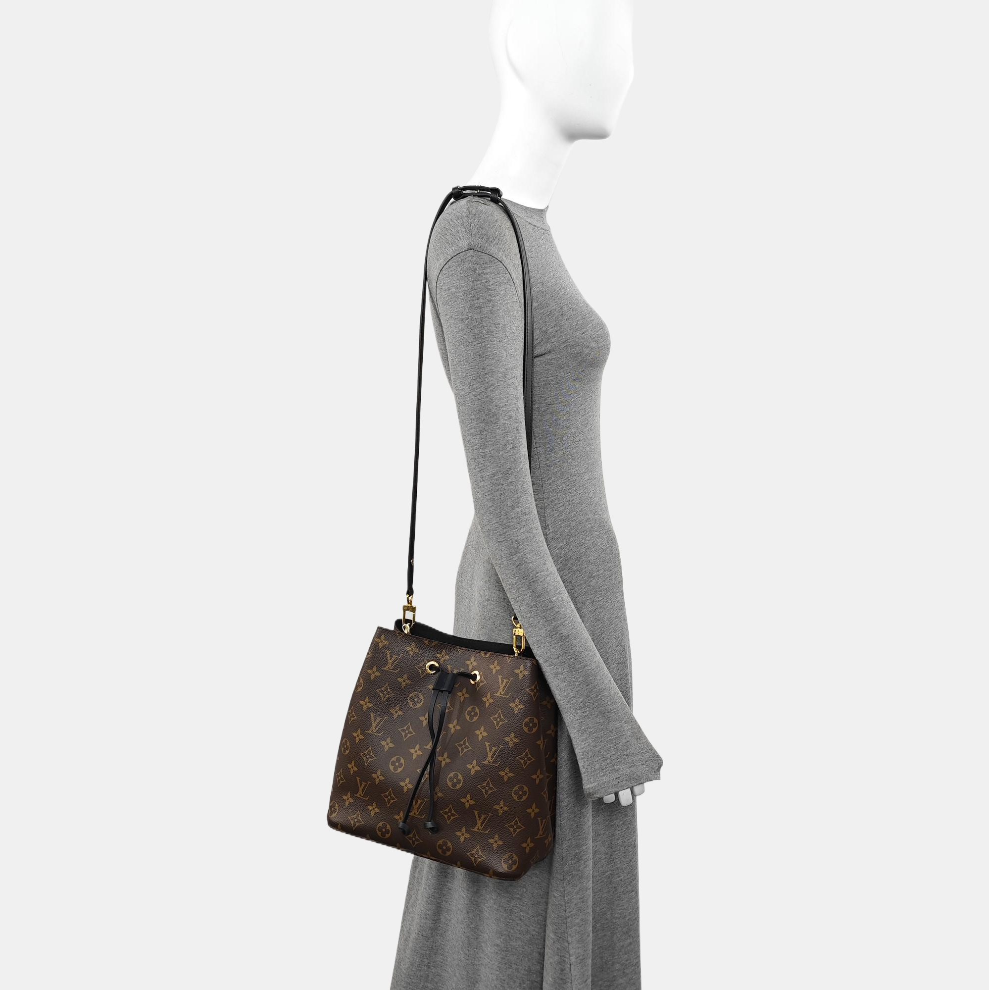 NÉONOÉ MM Monogram Coated Canvas Brown