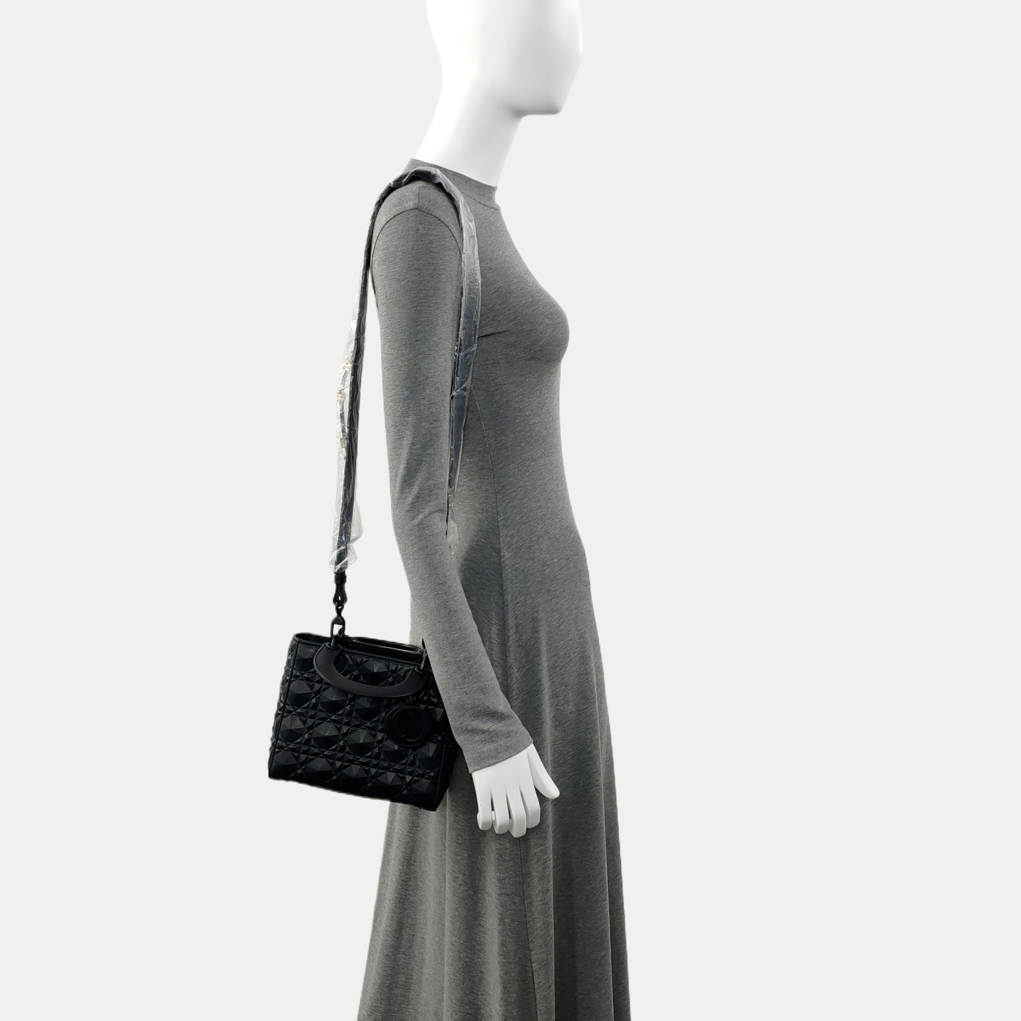Lady Dior Small Cannage Calfskin Black