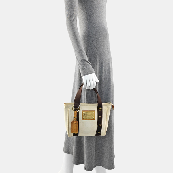 ANTIGUA PM Canvas Beige