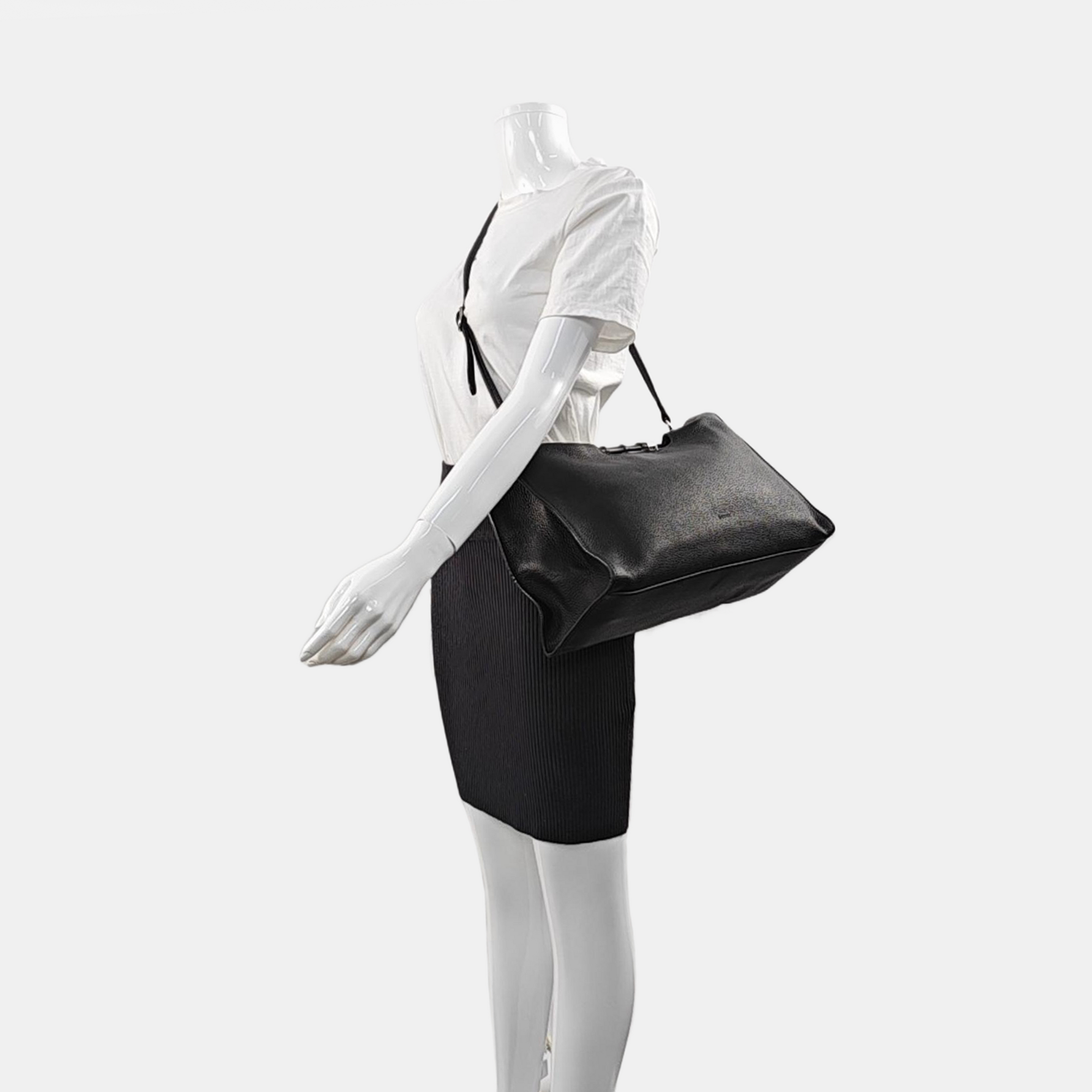 Authenticated pre-owned  Bamboo 1947 Calfskin Black - Shoulder Bag at Looply
