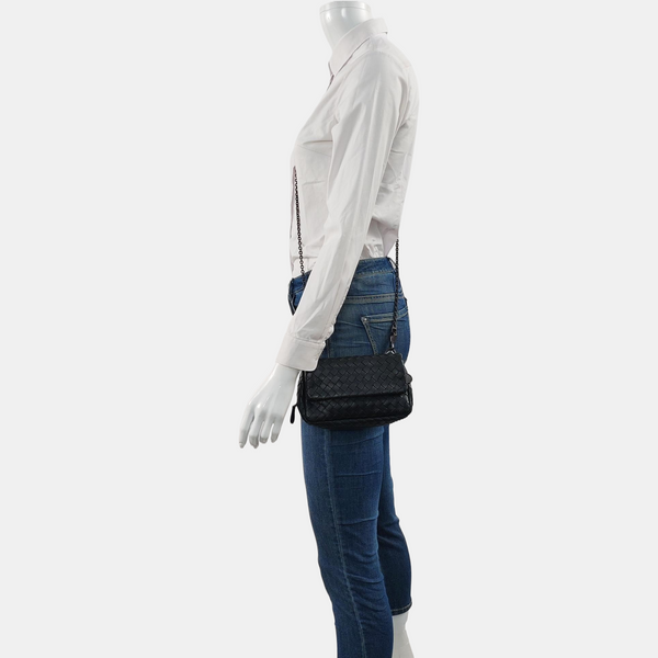 Authenticated pre-owned  Messenger Mini Lambskin Black - Shoulder Bag at Looply