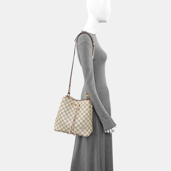 NÉONOÉ MM Damier Azur Coated Canvas White