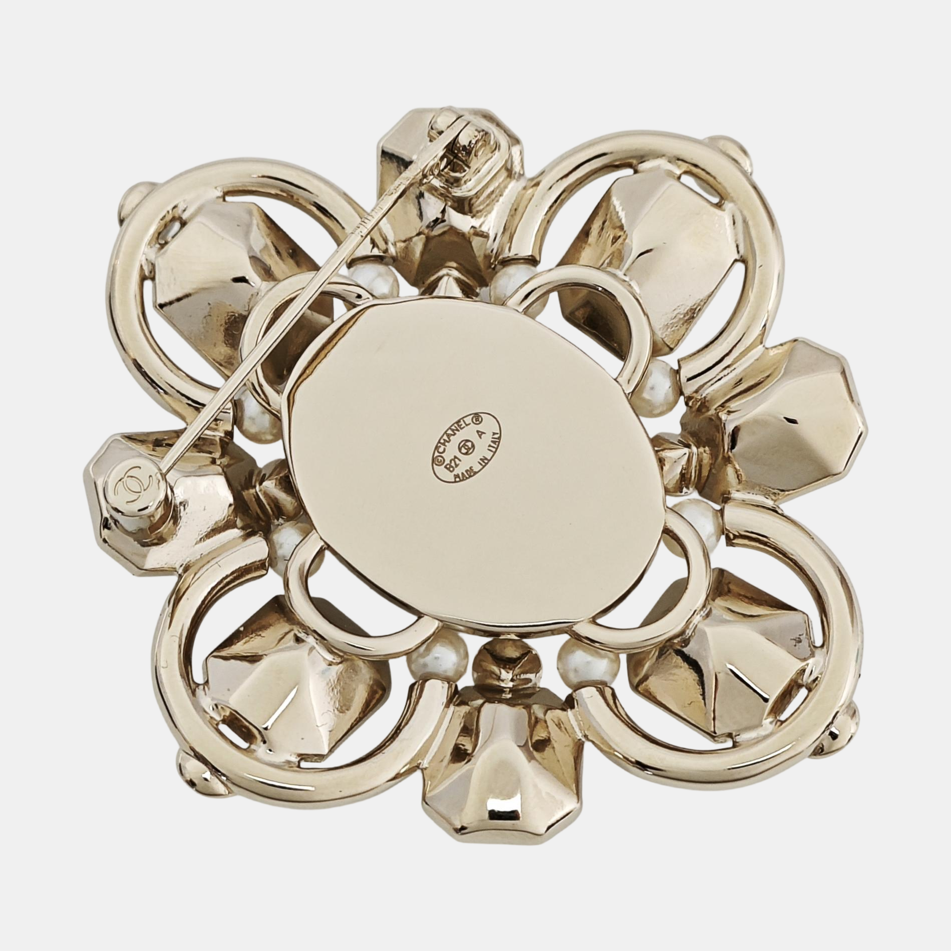 Metal Gold Brooch