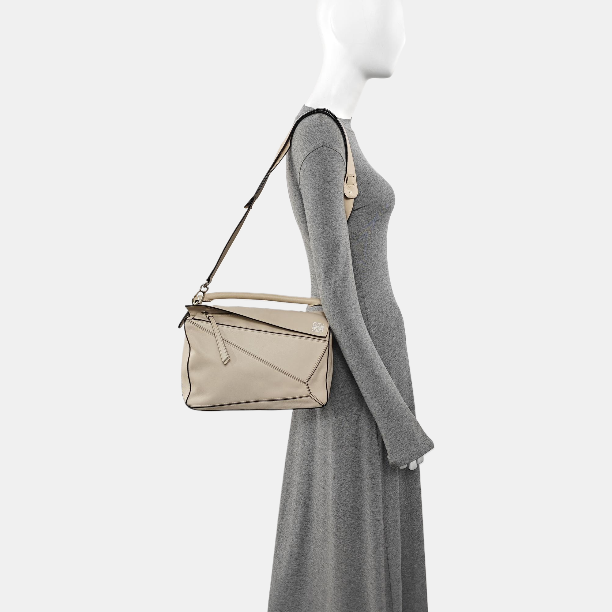 Puzzle Medium Calfskin Beige