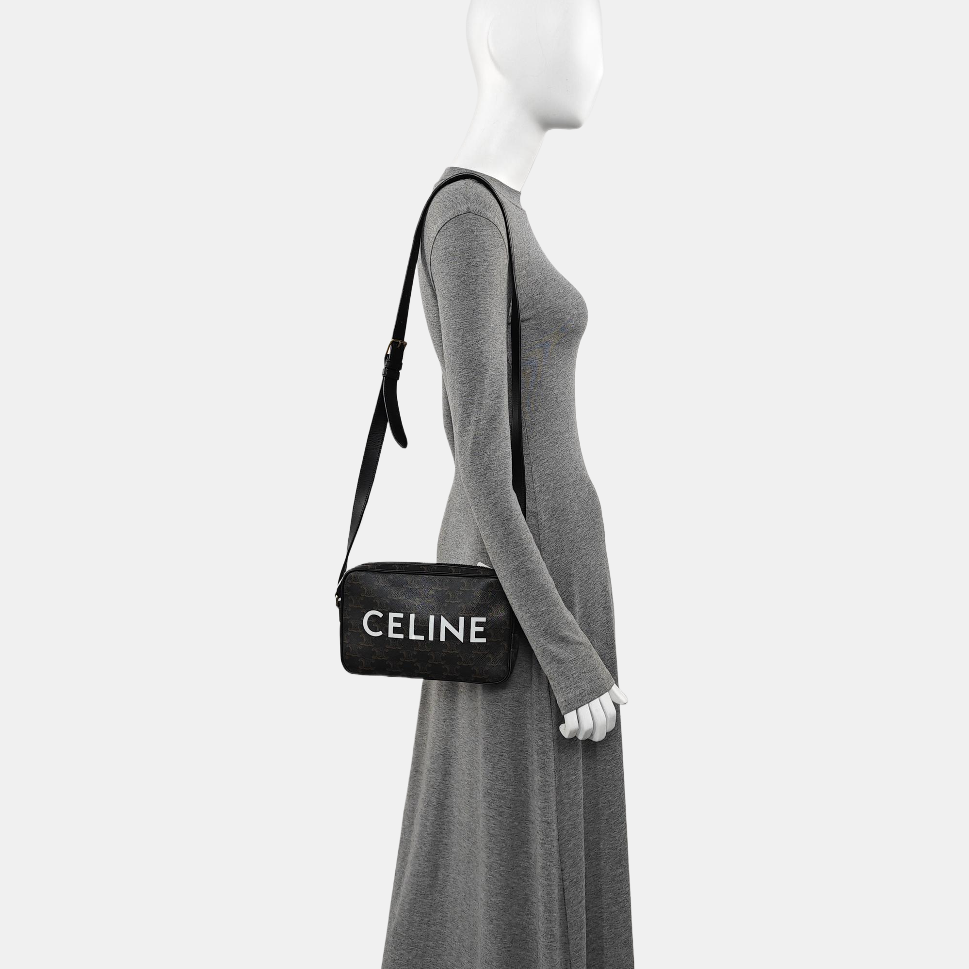 TRIOMPHE Medium Coated Canvas Black