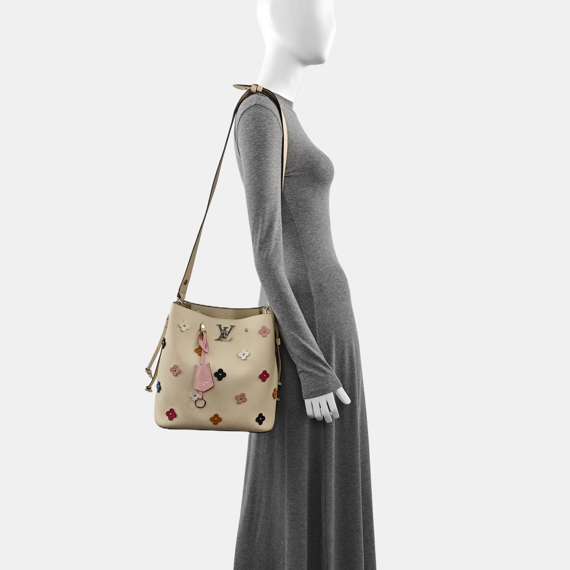 LOCKME Calfskin Beige