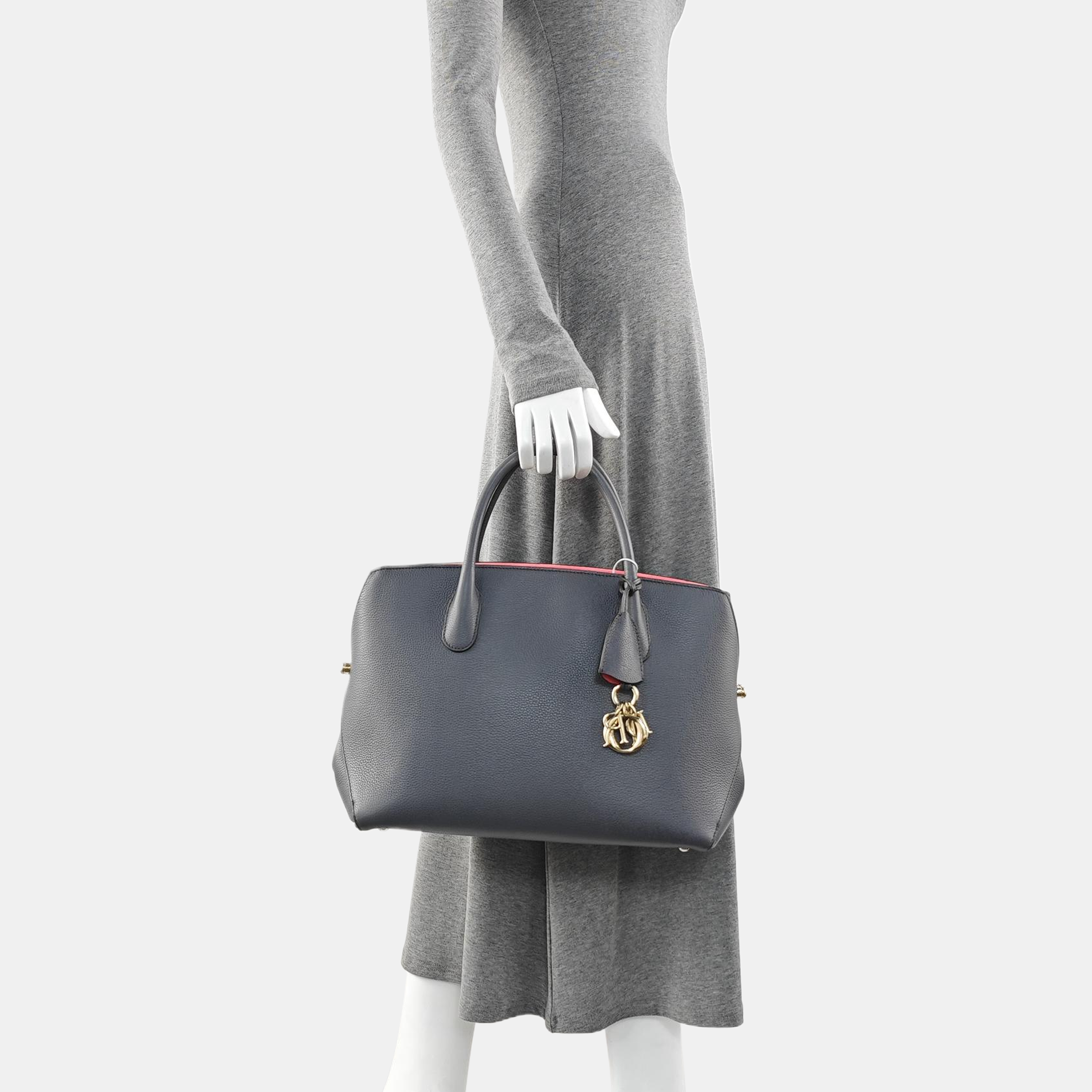 Bar Calfskin Gray