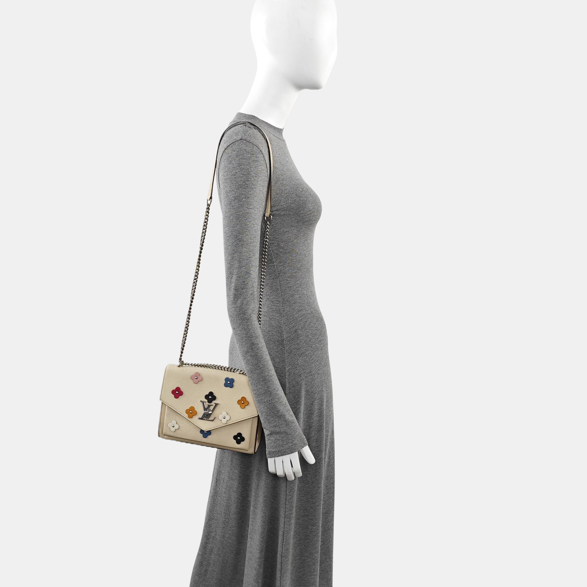 LOCKME BB Calfskin Beige