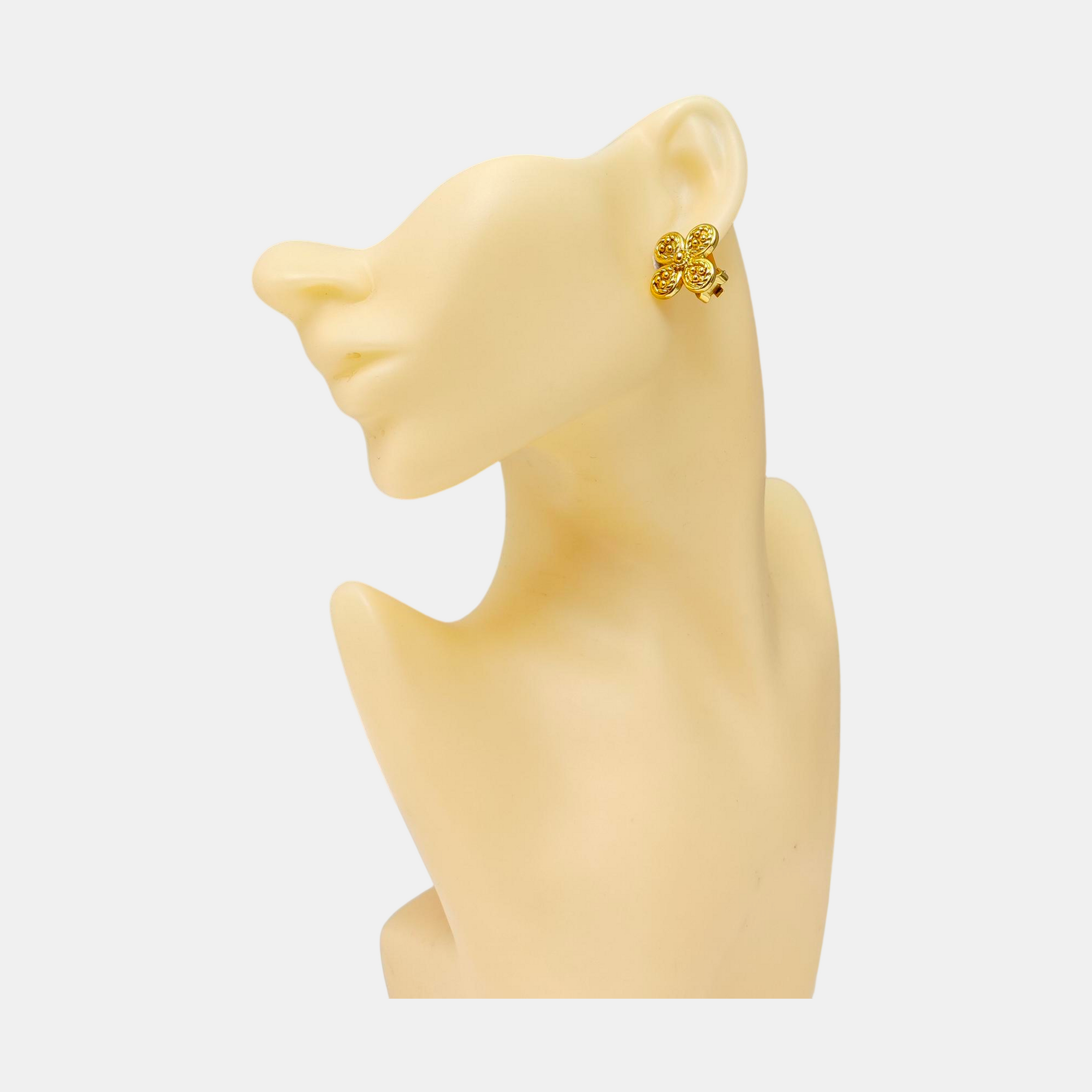 Metal Gold Clip On Earrings
