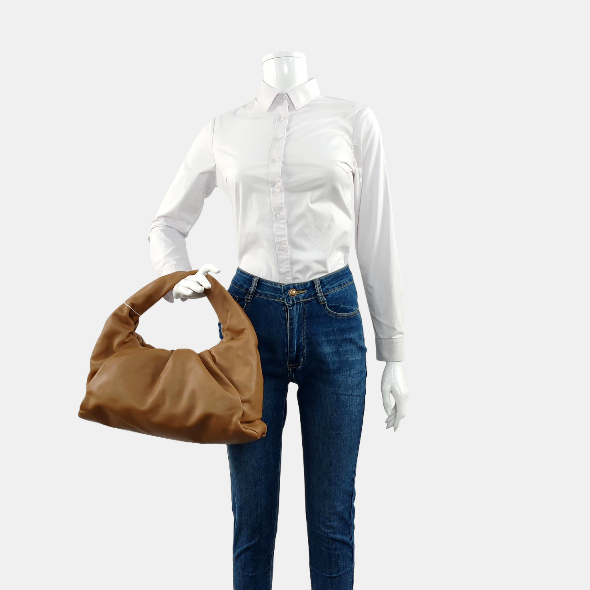 The Pouch Calfskin Brown