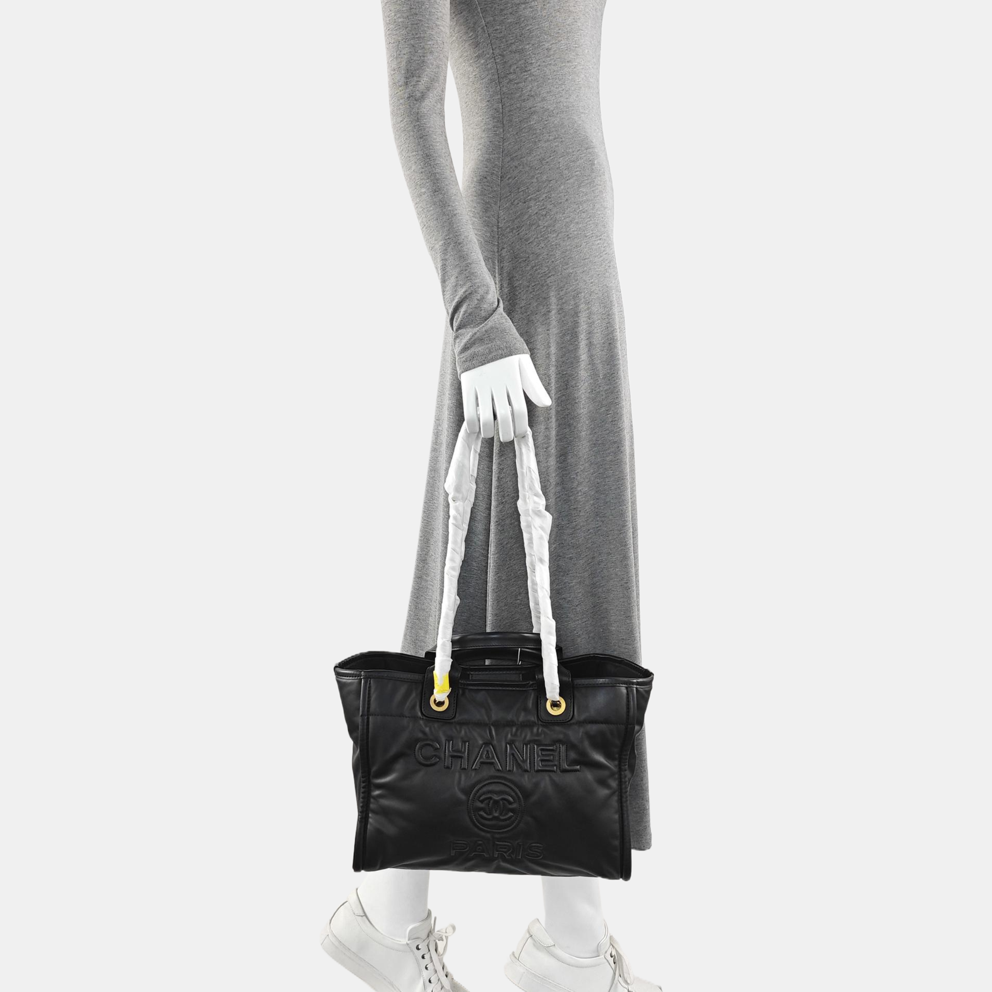 DEAUVILLE Small Calfskin Black
