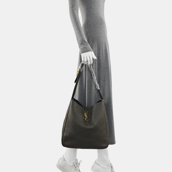 LE 5 À 7 Calfskin Green