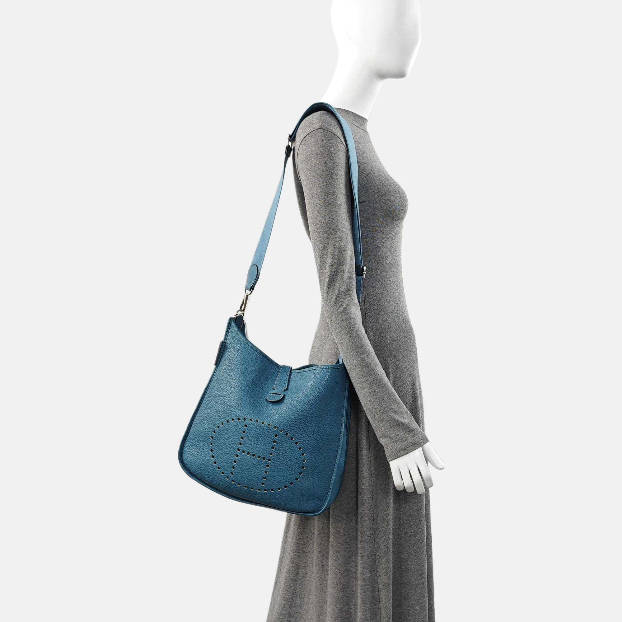 Evelyne GM Clemence Blue