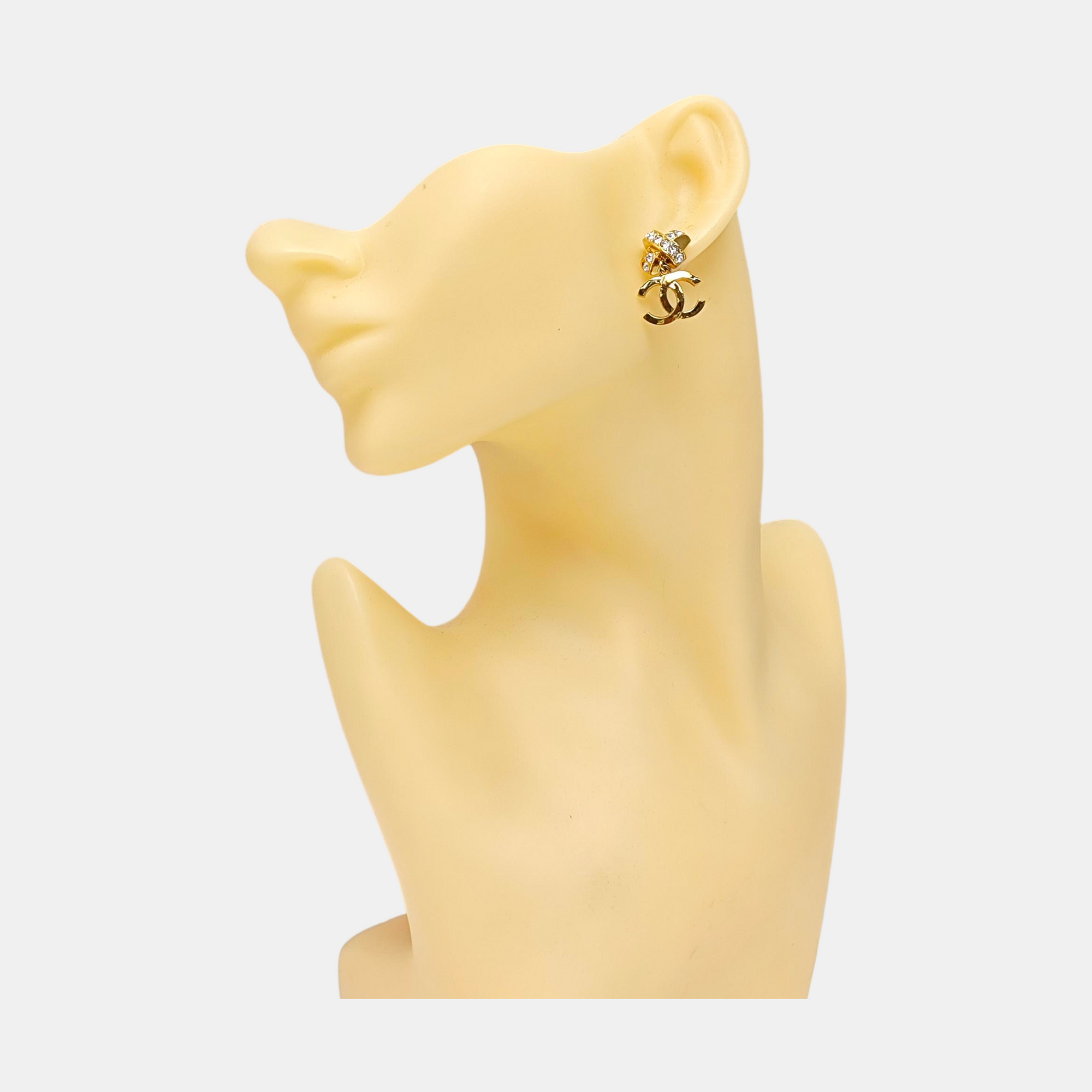 Metal Gold Earrings