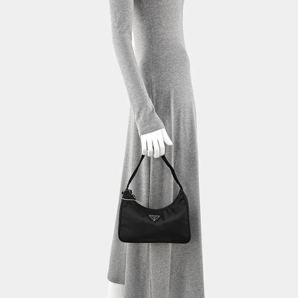 Re-Edition2005 Mini Nylon Black