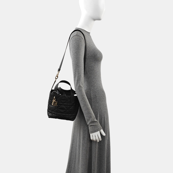 Toujours Small Cannage Calfskin Black