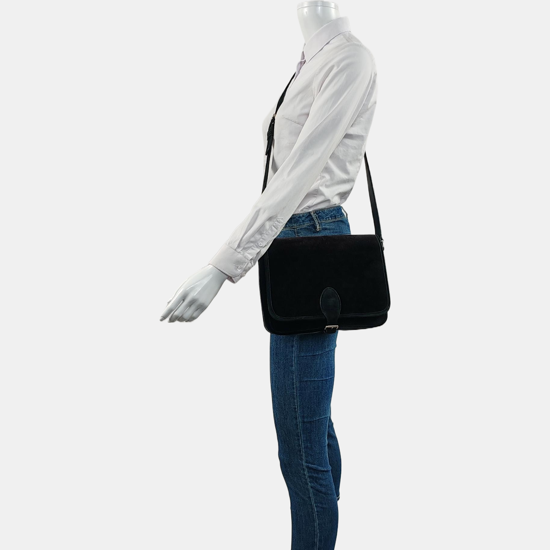 Suede Medium Black