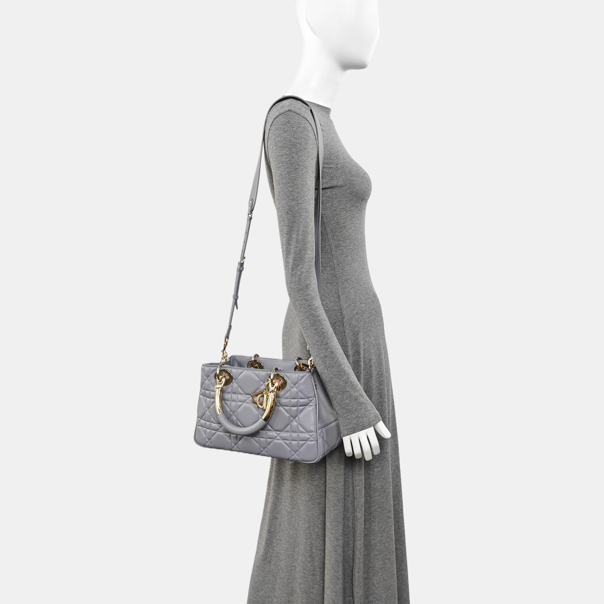 Lady 95.22 Medium Quilted Calfskin Gray