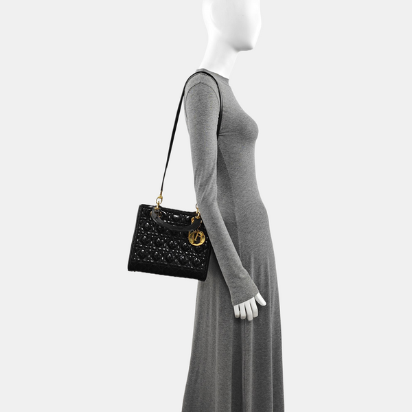 Lady Dior Medium Cannage Patent Leather Black