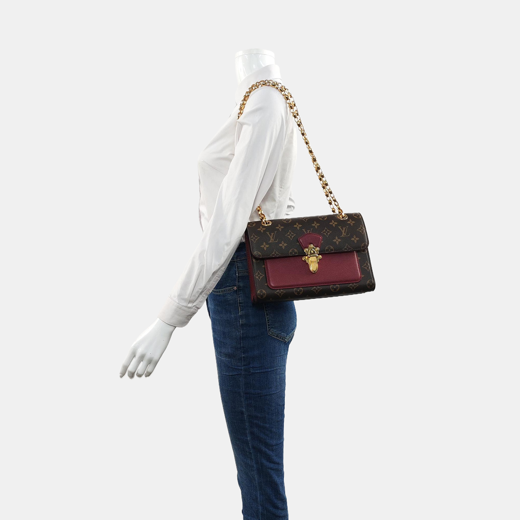 VICTOIRE Monogram Coated Canvas Brown