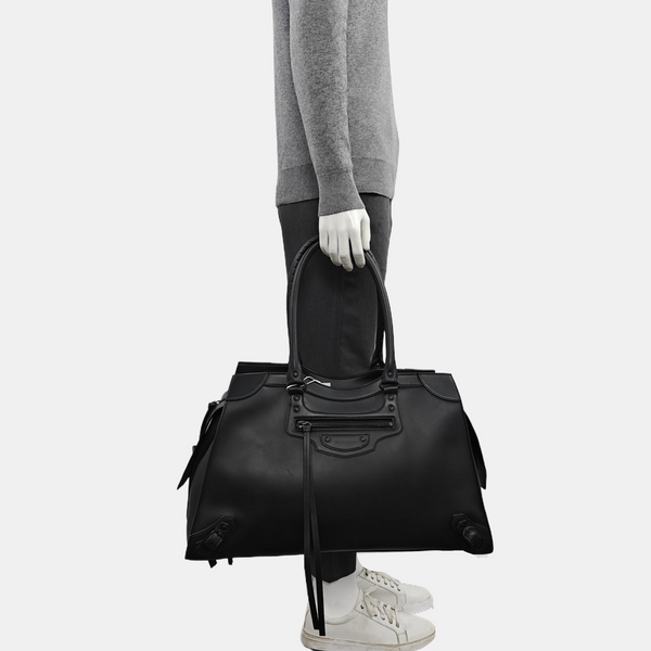 Neo Classic Large Calfskin Black