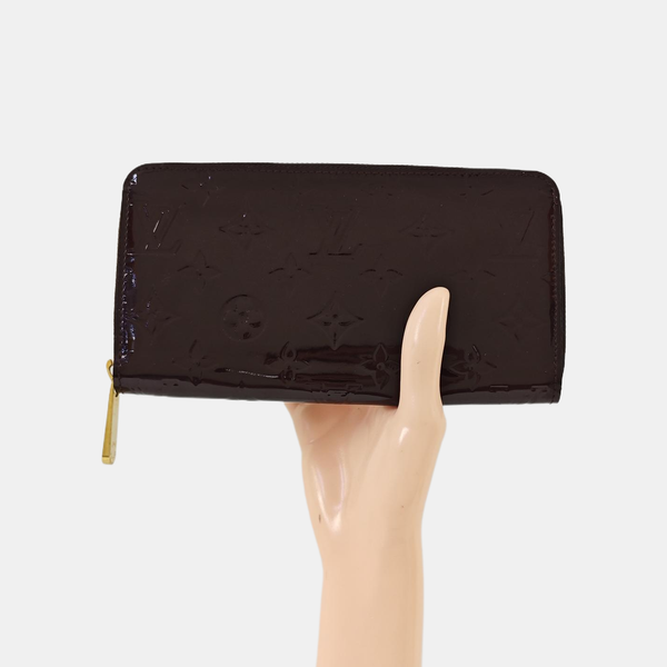 ZIPPY Patent Leather Red Wallet