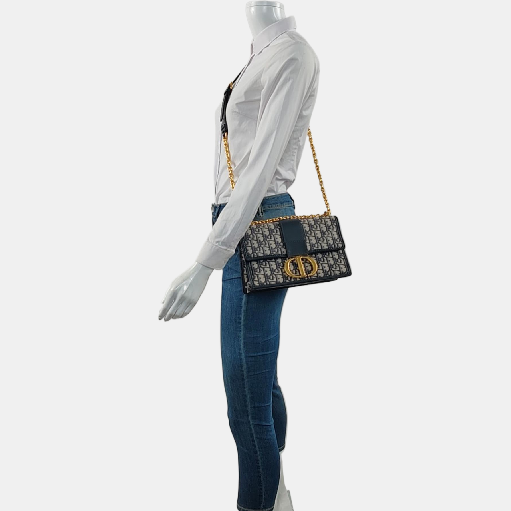 30 Montaigne Oblique Canvas Blue