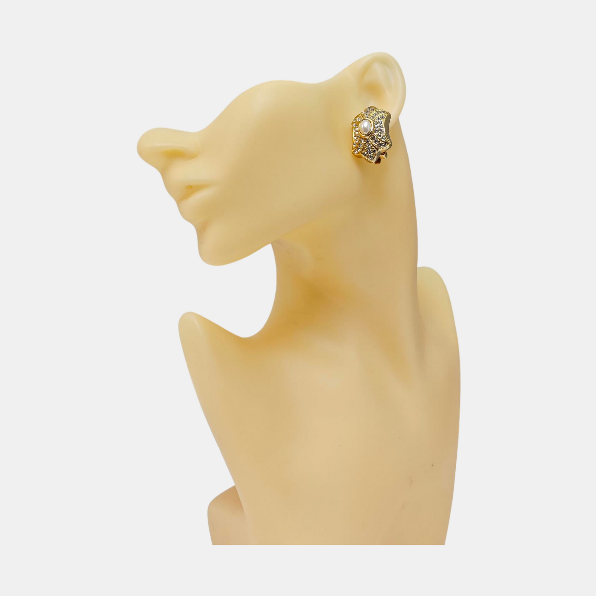 Metal Gold Clip On Earrings