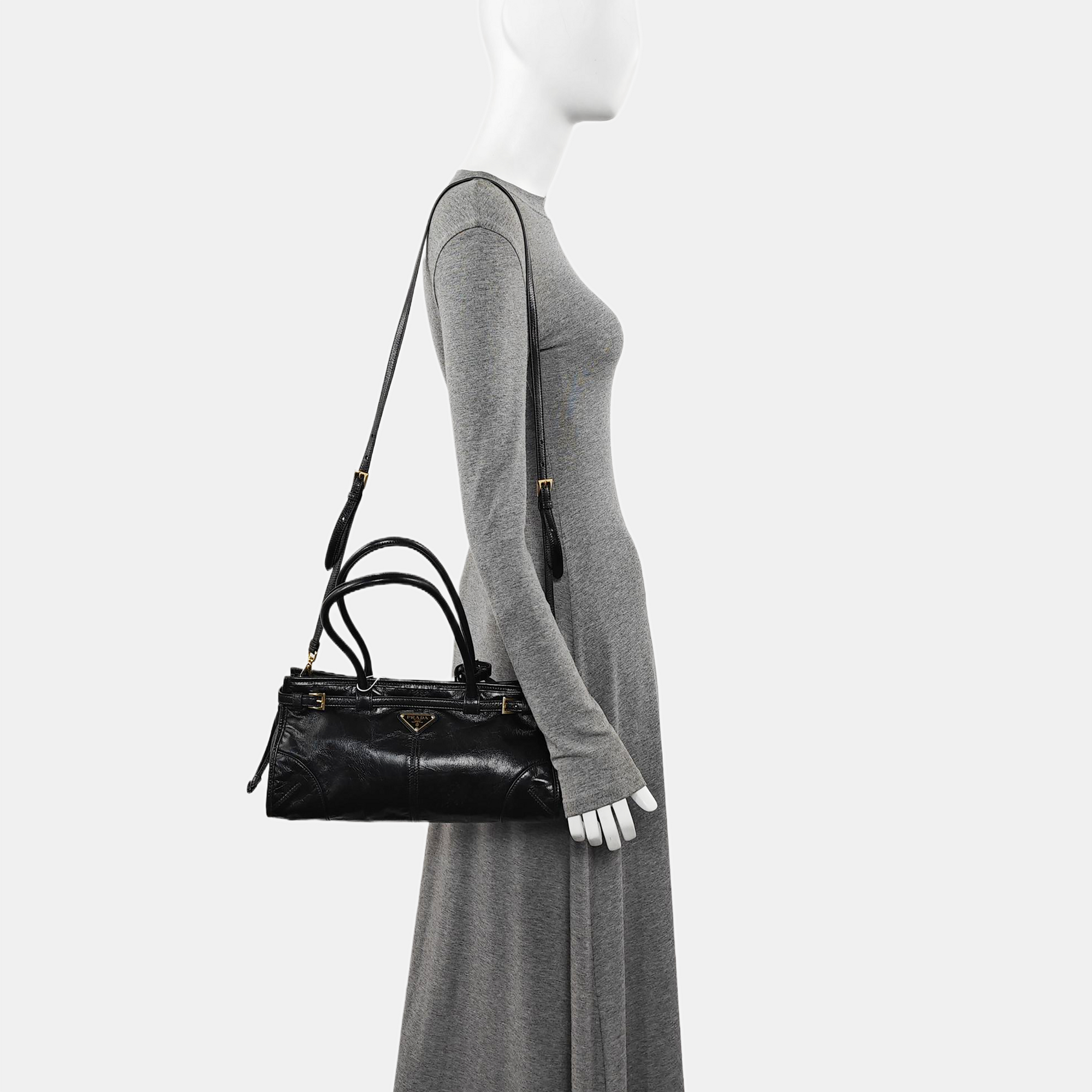 Bonnie Medium Calfskin Black
