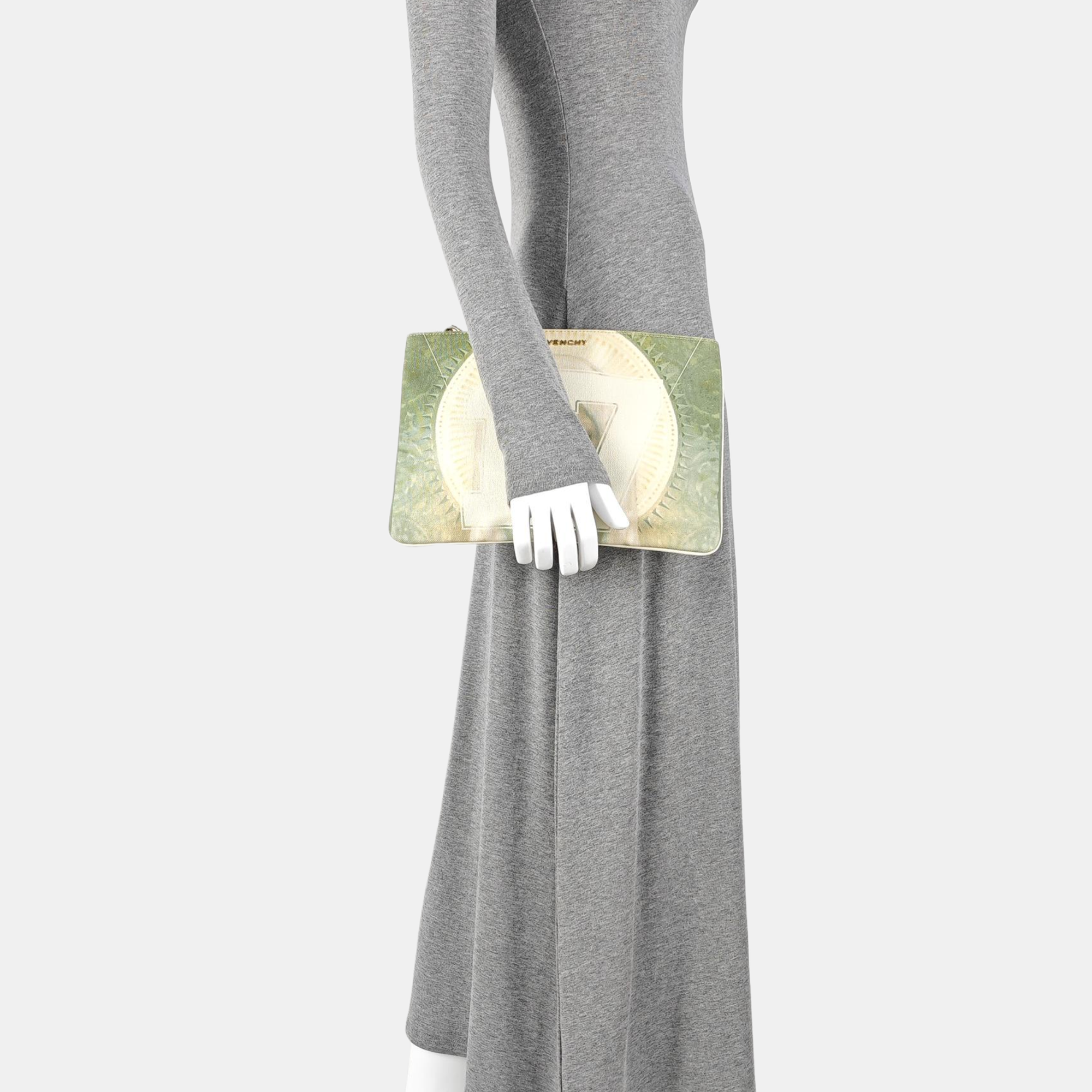 Canvas Clutch White