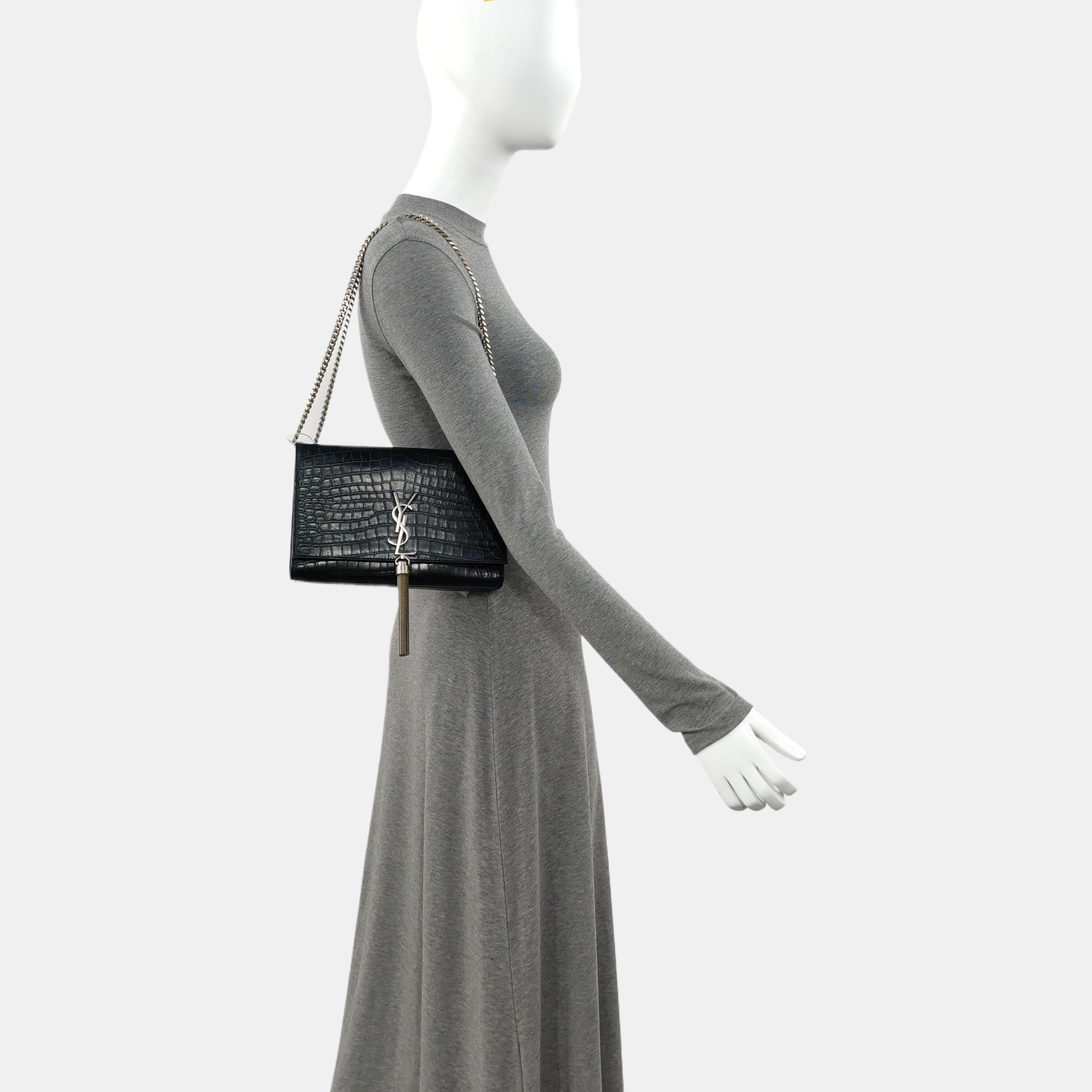 Authenticated pre-owned  KATE Medium Calfskin Black - Shoulder Bag at Looply