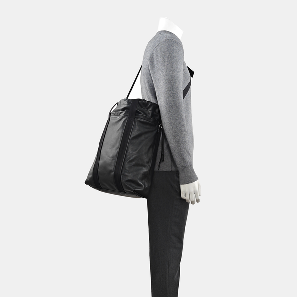 Calfskin Shoulder Bag Black