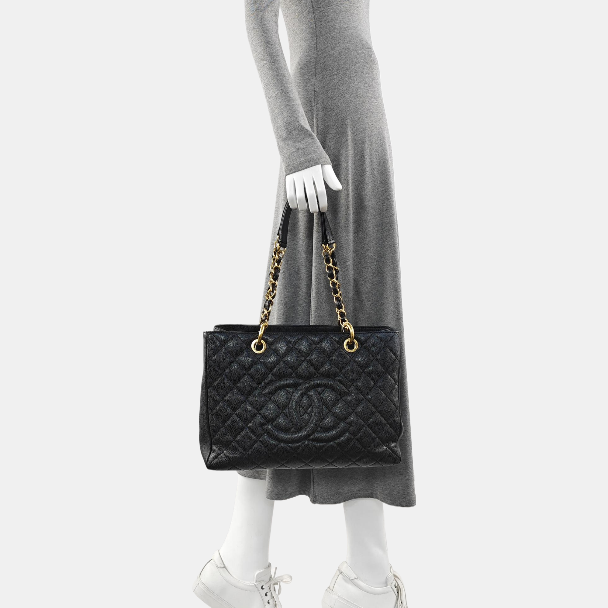 CHANEL GST Large Quilted Grained Calfskin Black