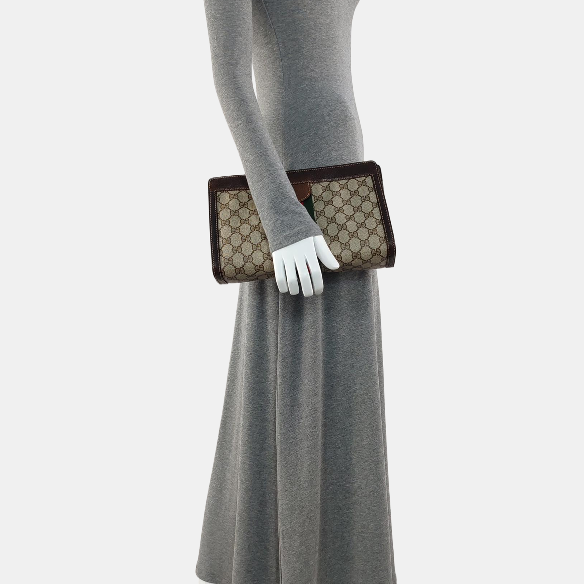 Authenticated pre-owned  Ophidia Monogram Coated Canvas Beige - Clutch at Looply