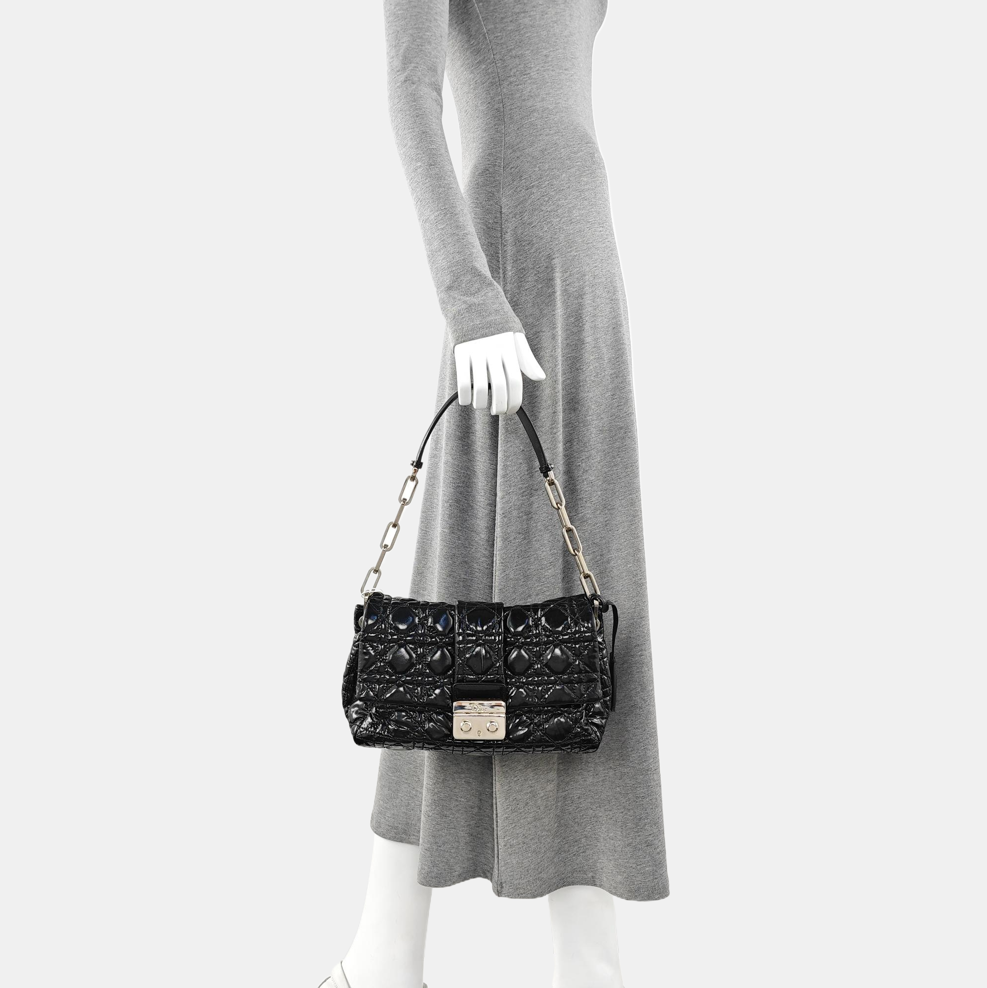 New Lock Cannage Patent Leather Black