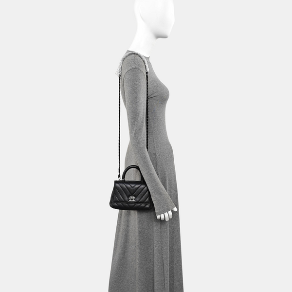 COCO HANDLE Mini Chevron Grained Calfskin Black