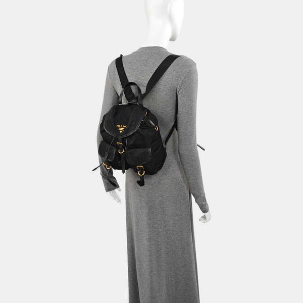 Vela Small Nylon Black