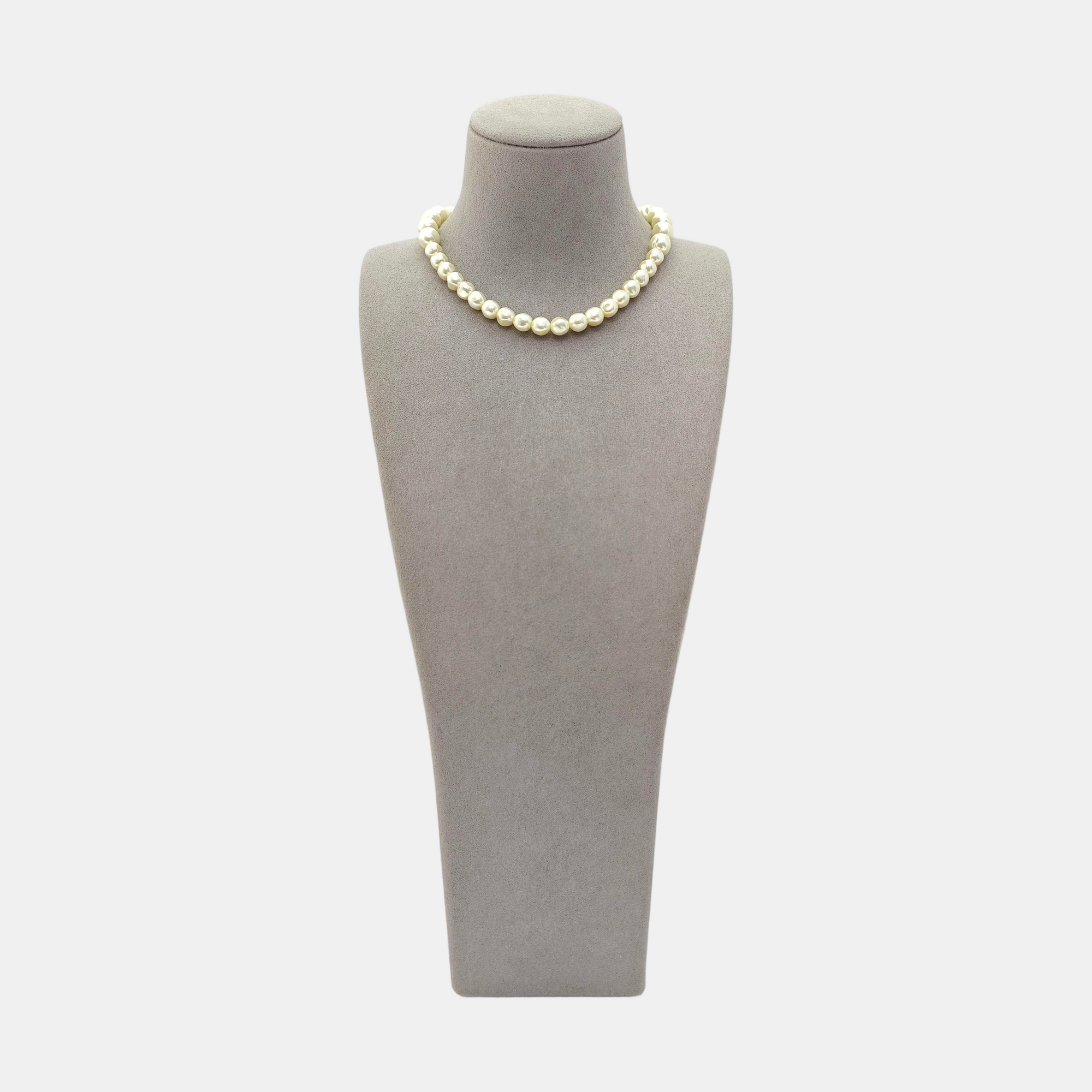 Metal White Necklace