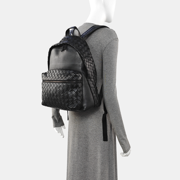 Calfskin Backpack Medium Black