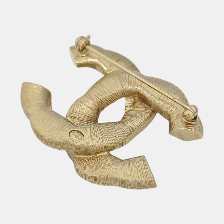 CC Logo Metal Gold Brooch