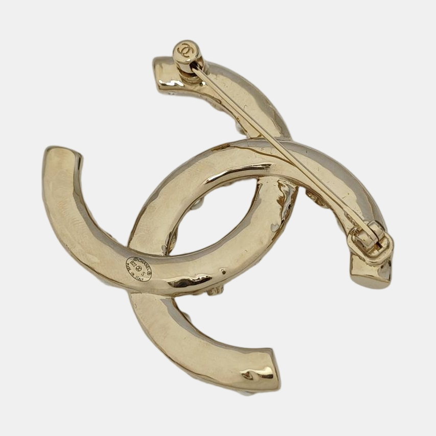 CC Logo Metal Gold Brooch