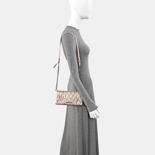 Quilted Lambskin Shoulder Bag Pink