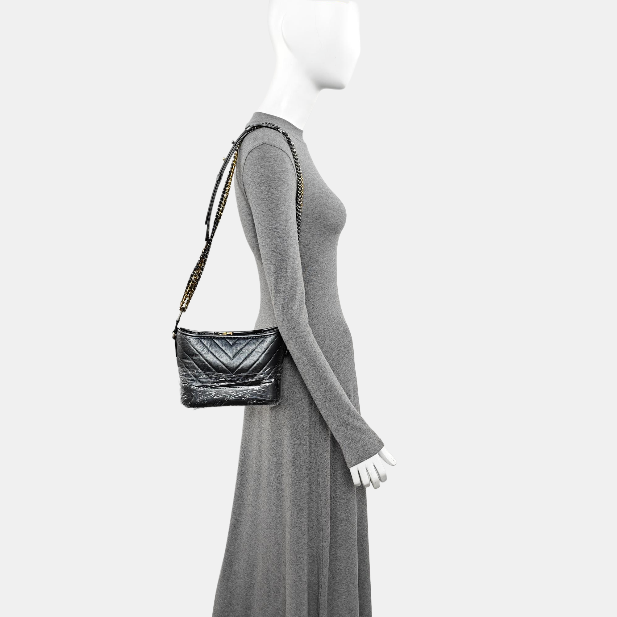 GABRIELLE Small Chevron Calfskin Gray