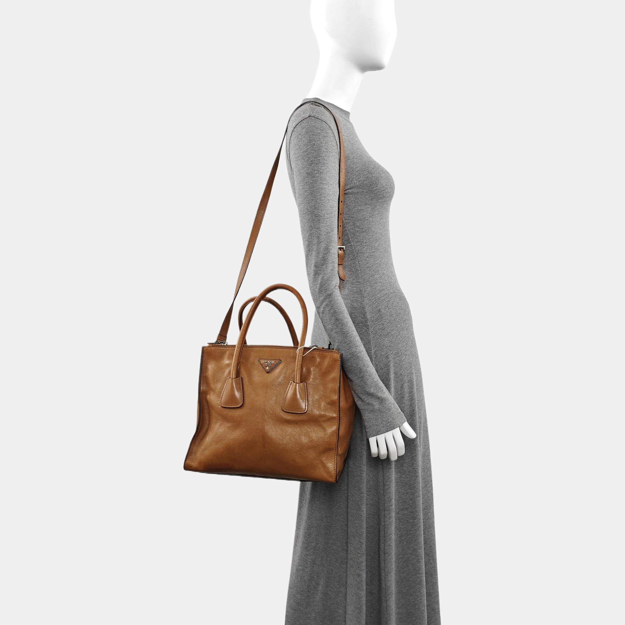 Calfskin Tote Bag Brown