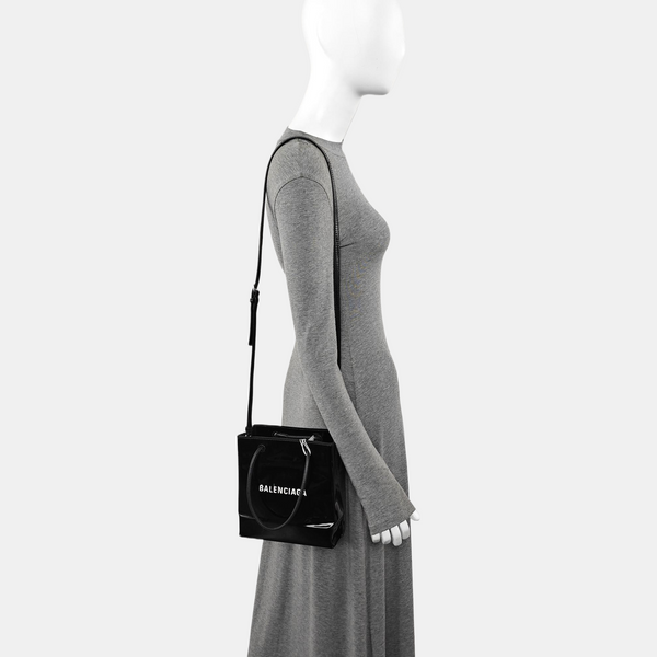 Shopping Bag Super Mini Patent Leather Black